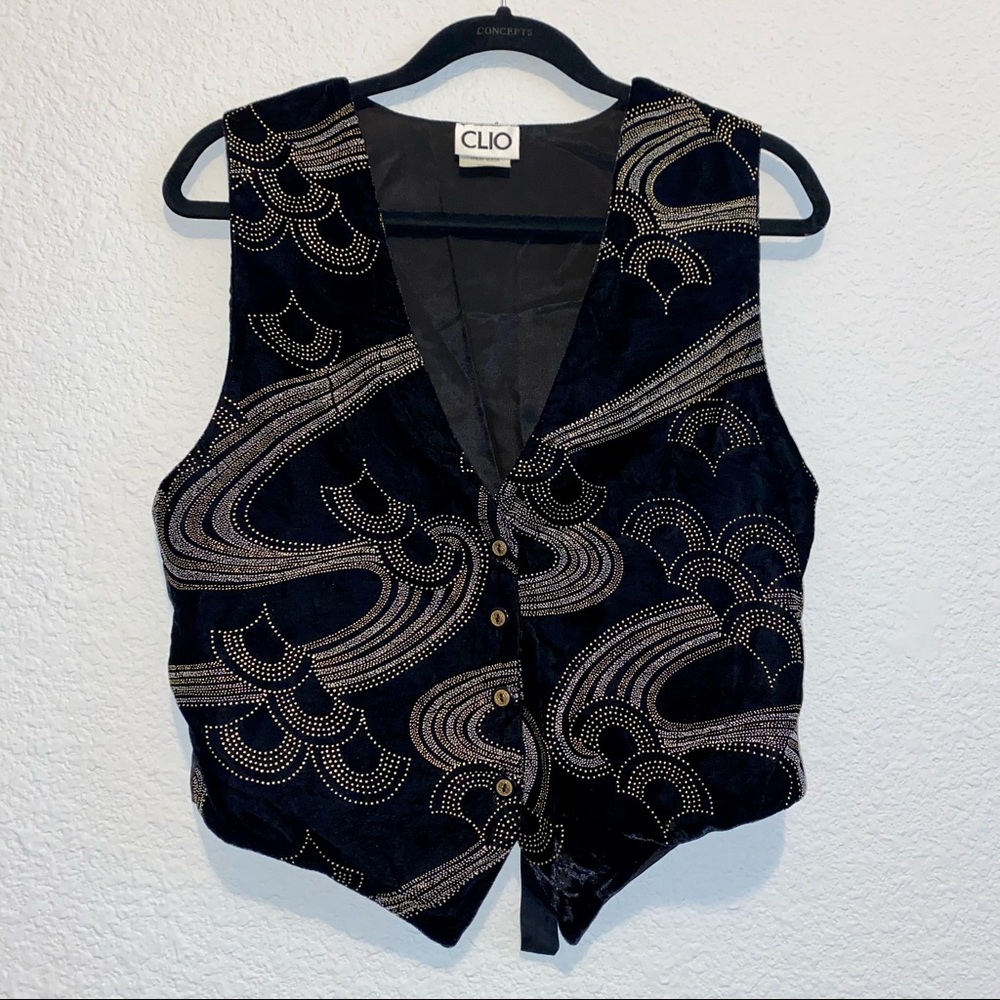 Clio Velvet Vest with Details Beads